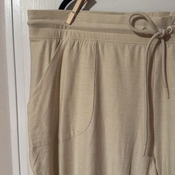 MTA Sport NWT Women's Active Bottom cream color Pants Size 2X - Picture 5 of 9